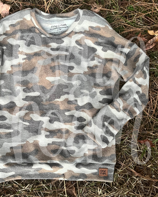 Grow-With-Me Oversized Sweater - Autumn Camo