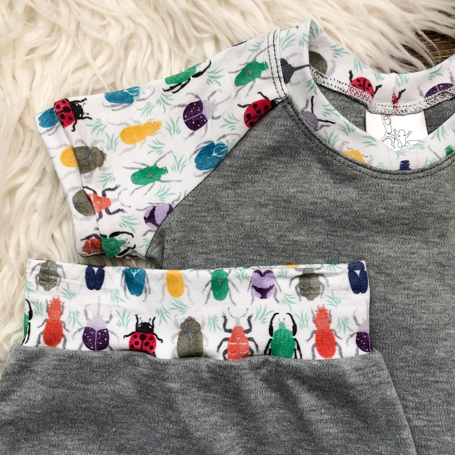 18M Raglan Tee Set - Beetles and Heather Gray